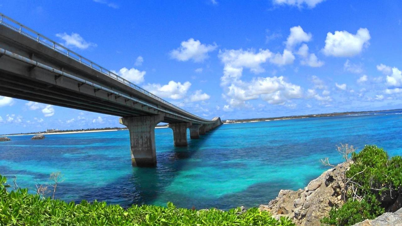 Hotel Hibiscus Miyakojima  Экстерьер фото